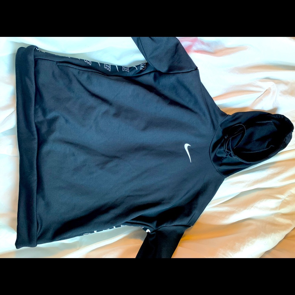 Black comfy Nike hoodie